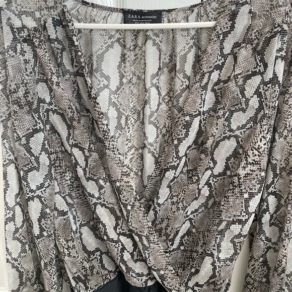 Silk snakeskin Zara bodysuit - Picture 2 of 3